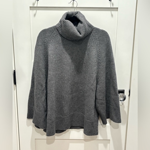 Theory Gray Turtleneck in Medium - Picture 3 of 10